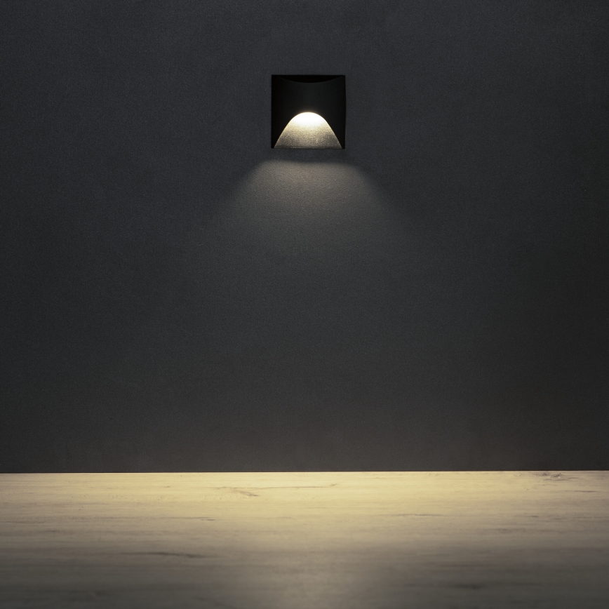Luminaria LED para escalera EXIN LED/2,5W/230V 4000K IP65 negra, cuadrada