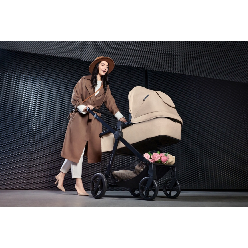 KINDERKRAFT - Cochecito combinado 3en1 NEWLY Sand beige + silla de coche MINK PRO