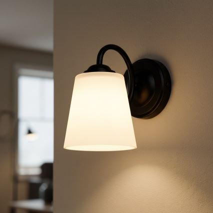 Lámpara de pared PAFOS 1xE27/15W/230V negra