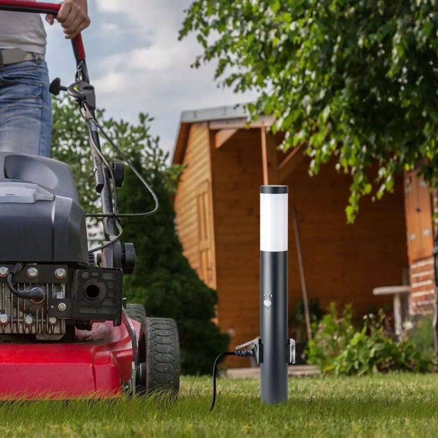 Lámpara exterior con sensor y 2 enchufes SCHUKO 1xE27/60W/230V IP44 60cm negro