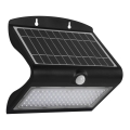 Lámpara solar LED con sensor de movimiento y crepúsculo LED/6,8W/4000 mAh 3,7V IP65
