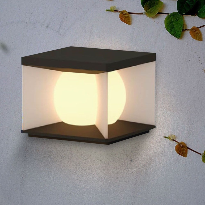 Lámpara solar de pared LED regulable LED/8W/3,7V IP65 3000K 5200 mAh + mando a distancia