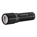 Ledlenser P7 - Linterna LED regulable LED/4xAAA IP54 450 lm 25 h negra