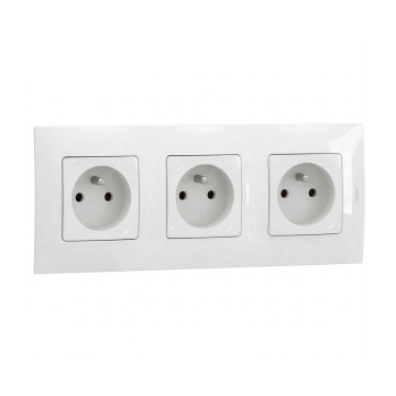 Legrand - Enchufe triple doméstico con marco NILOE 250V blanco