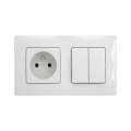 Legrand - Interruptor doble en serie n.º 5 y enchufe doméstico con marco NILOE 250V blanco