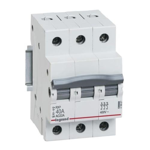 Legrand - Interruptor seccionador modular RX3 40A 3P