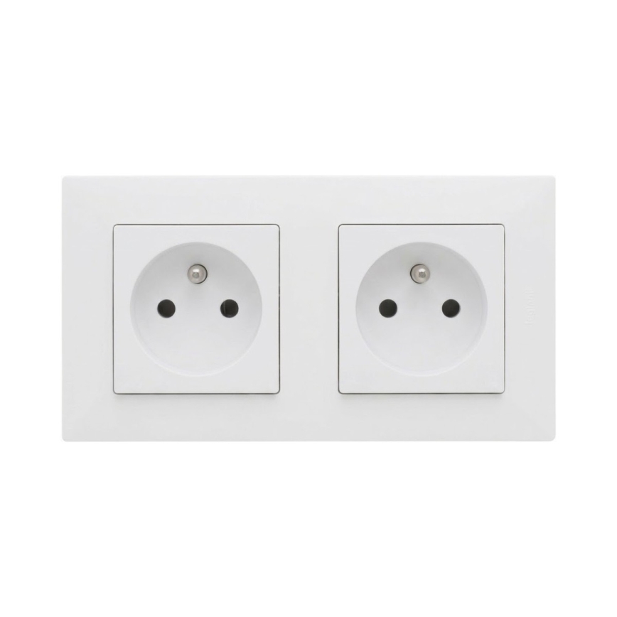 Legrand - Toma de corriente doble para uso doméstico con marco NILOE STEP 250V, blanco