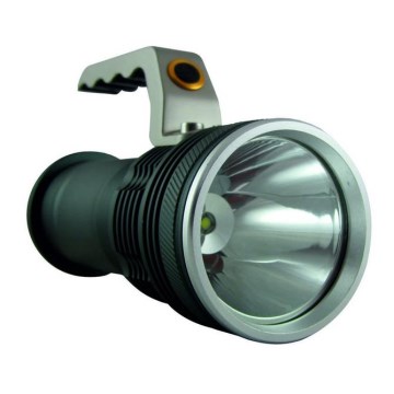 Linterna recargable LED CREE XPE T6 LED/3,7V 4600 mAh