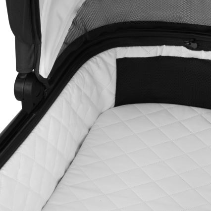 Lionelo - Cochecito combinado 3 en 1 LAYLA Negro Ónix