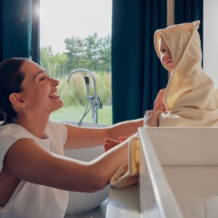 Lionelo - Toalla infantil con capucha de muselina Beige Capuchino