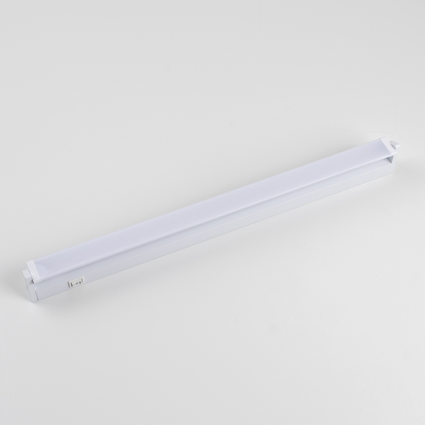 Luminaria LED bajo mueble LED/7,5W/230V 55,6 cm blanca