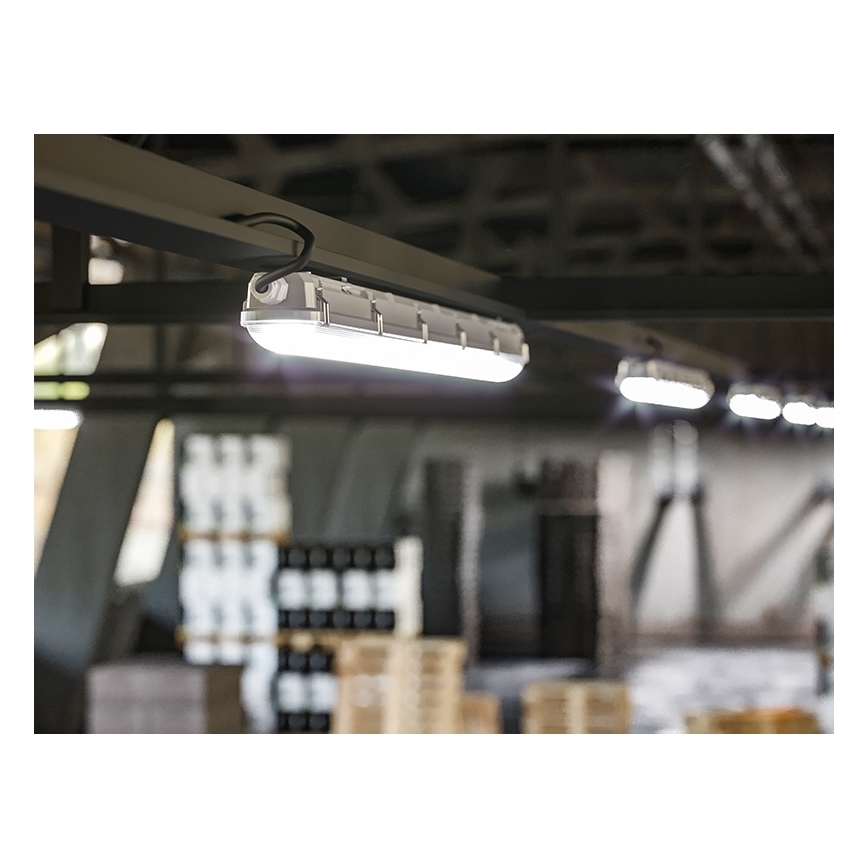 Luminaria técnica LED regulable LED/35/44/53/60W/230V IP66 150 cm