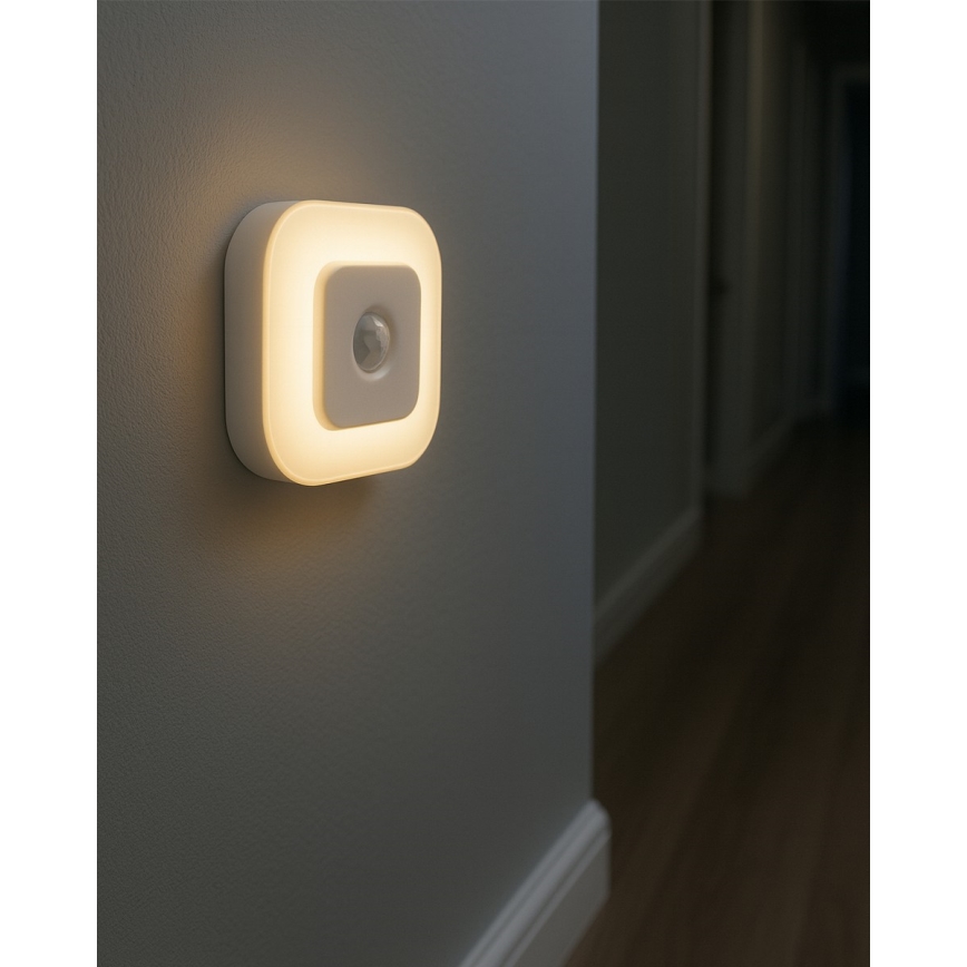 Luz nocturna LED con sensor LED/0,5W/4,5V 3xAAA blanco
