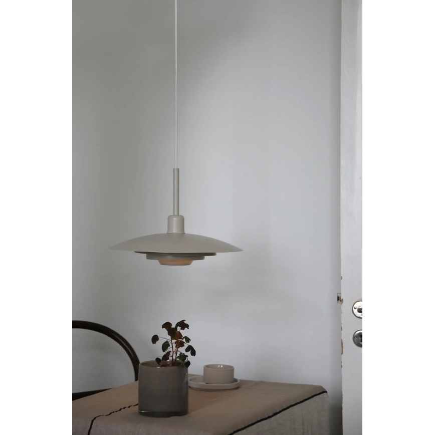 Markslöjd 108875 - Lámpara colgante con cable PINY 1xE27/60W/230V Ø 35 cm beige