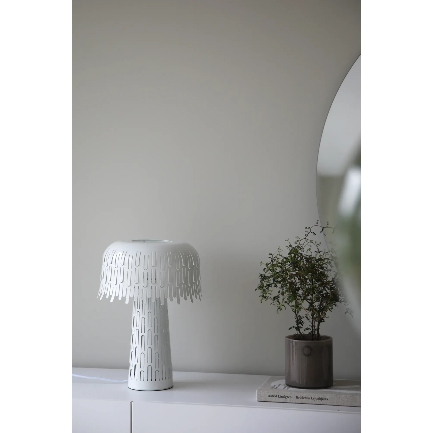 Markslöjd 109006 - Lámpara de mesa VERBERA 1xE14/40W/230V blanca