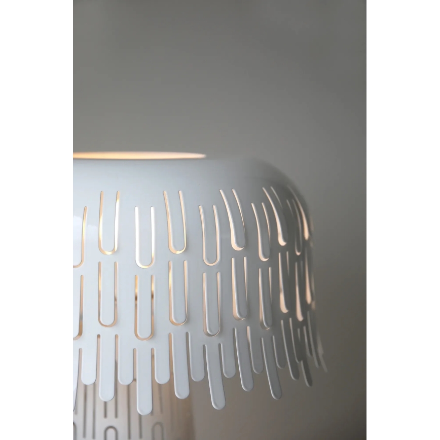 Markslöjd 109006 - Lámpara de mesa VERBERA 1xE14/40W/230V blanca