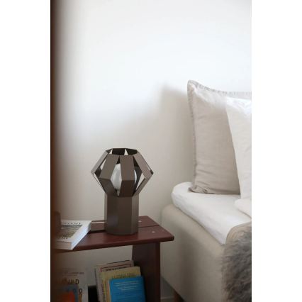 Markslöjd 109148 - Lámpara de mesa OCTA 1xE27/60W/230V marrón