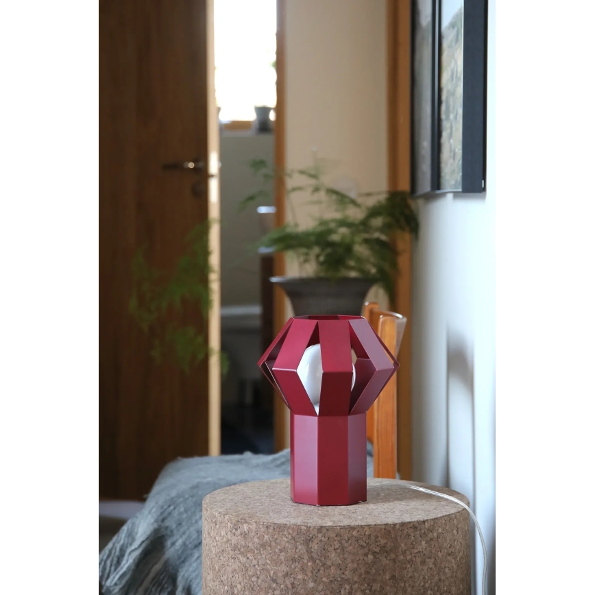 Markslöjd 109150 - Lámpara de mesa OCTA 1xE27/60W/230V burdeos
