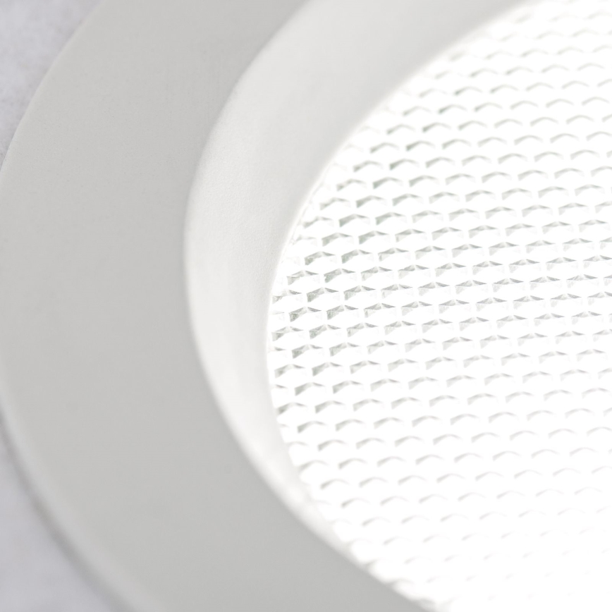 Luminaria empotrada LED regulable para baño OFFICE LED/10W/230V 3000/4000/6000K Ø 9,5 cm UGR19 IP44 blanca