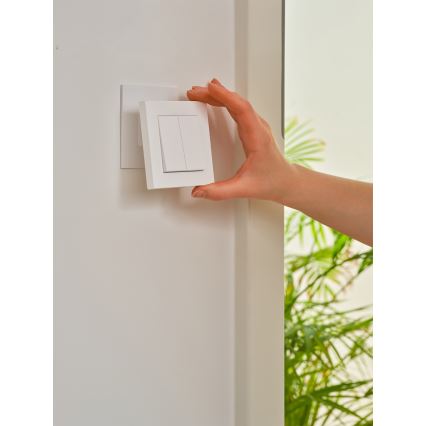 Osram - Interruptor inalámbrico SMART+ de 2 botones 5V Wi‑Fi