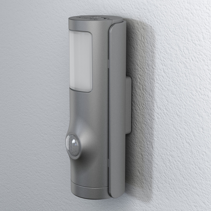 Osram - Lámpara orientativa LED con sensor NIGHTLUX LED/0,35W/3xAAA IP54 plateada