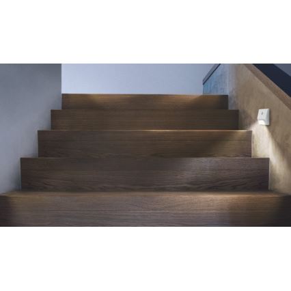 Osram - Luminaria LED para escalera con sensor NIGHTLUX LED/0,25W/3xAAA IP54 blanca