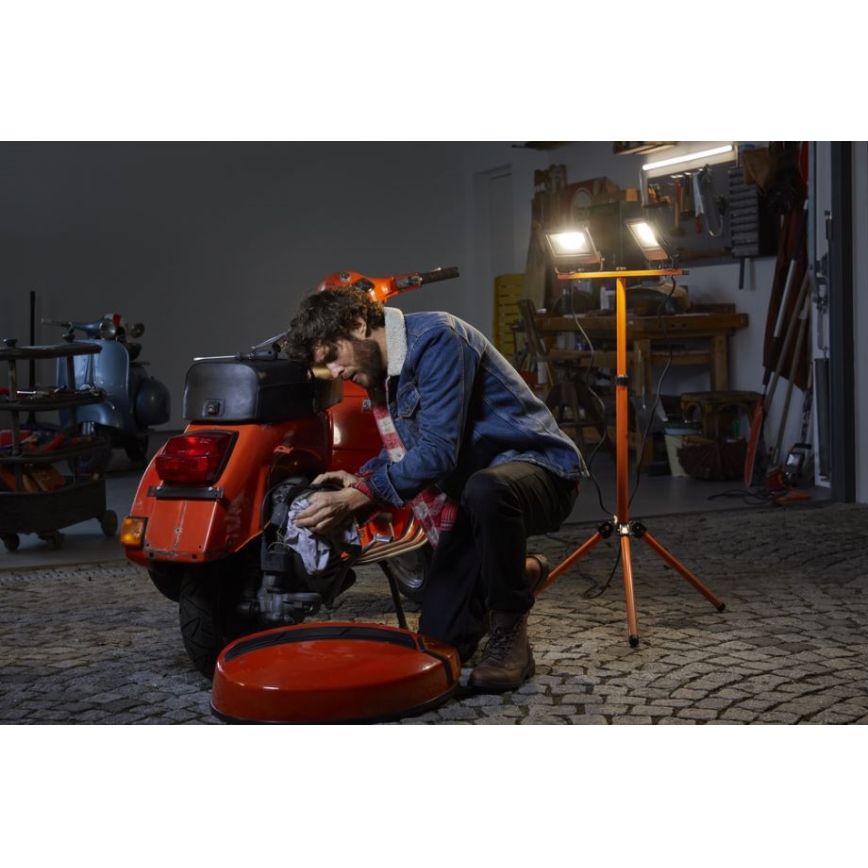 Osram - Proyector LED con soporte TRIPOD 2xLED/50W/230V IP65