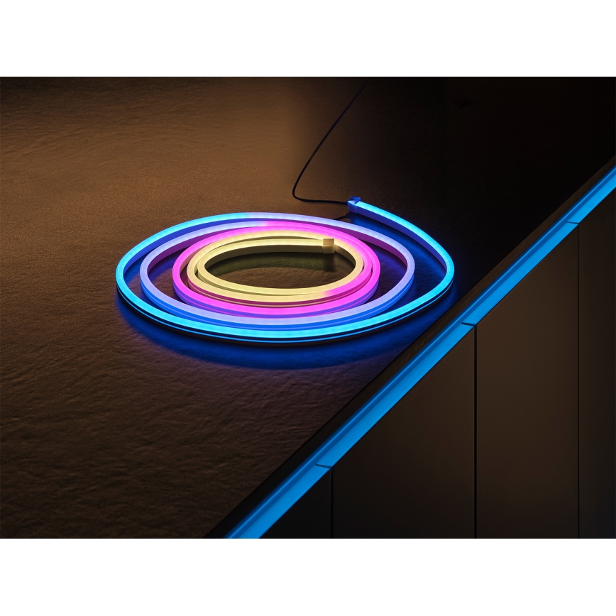 Osram - Tira LED RGB regulable para exterior SMART+ MAGIC 5m LED/24W/230V IP44 Wi-Fi+ mando a distancia