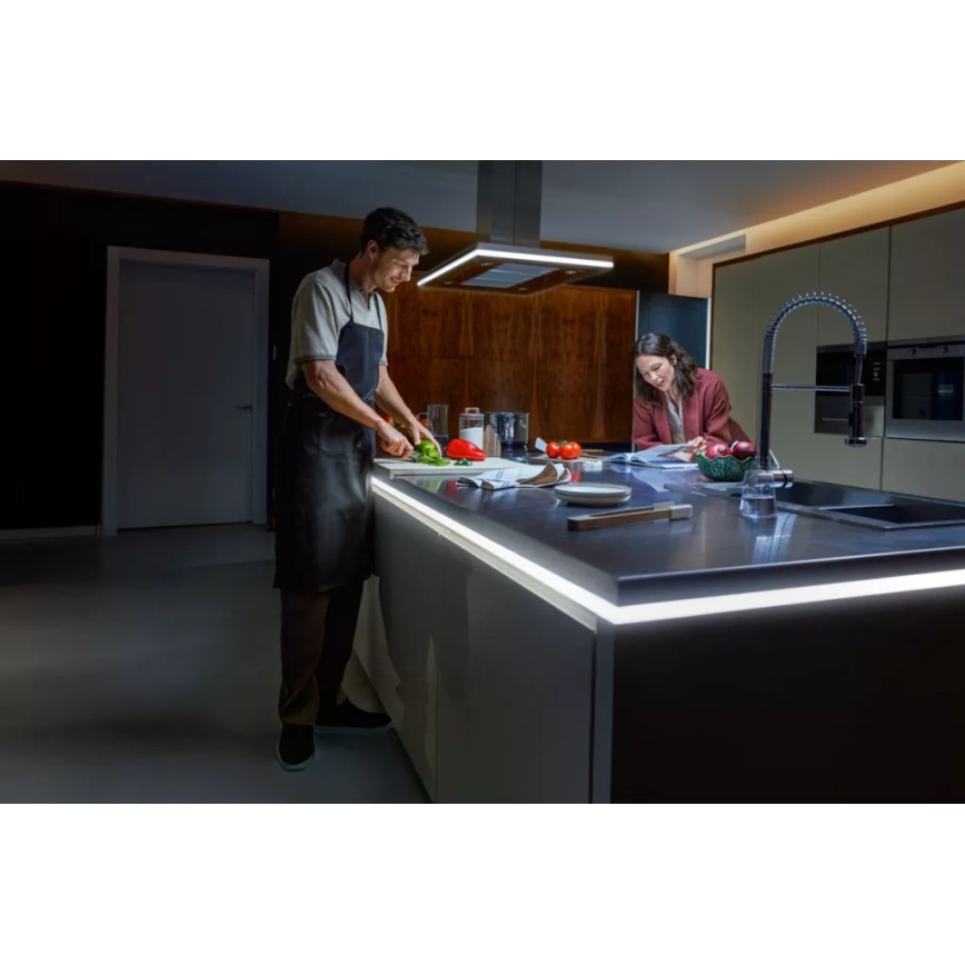 Philips - Tira LED RGBW Regulable Hue OMNIGLOW 5m LED/60W/230V 2200-6500K