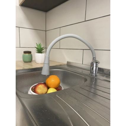 RAV Slezák SA006.0/13S - Grifo para fregadero con caño flexible SAZAVA 35,6 cm gris/cromo brillante