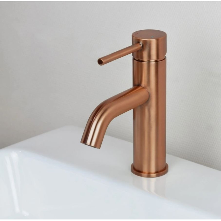 REA-B1112 - Grifo de lavabo LUNGO 16,5 cm en cobre cepillado