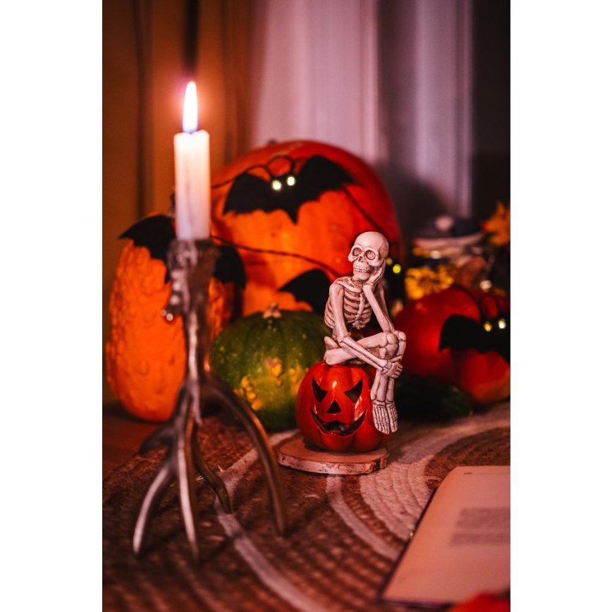 Cadena decorativa LED HALLOWEEN 10xLED/2xAA/blanco cálido 1,3m murciélagos