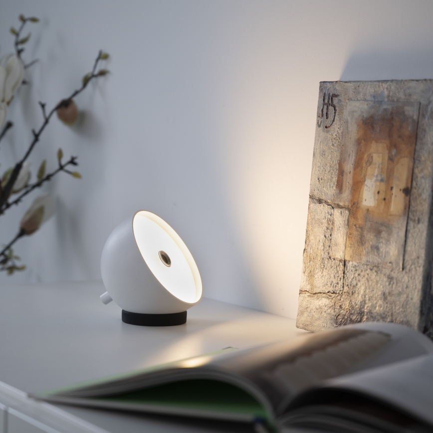 Schöner Wohnen 19244-16 - Lámpara de mesa para exterior BELLIS, LED táctil regulable y recargable, LED/2,5W/5V 2600 mAh IP54, blanca