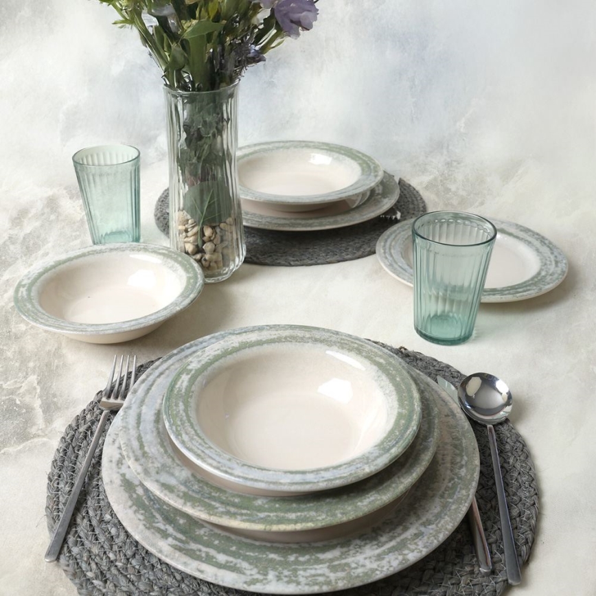 Set de vajilla de 24 piezas en cerámica, tonos crema y verde