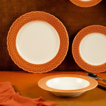 Set de vajilla de 24 piezas en porcelana, blanco y naranja