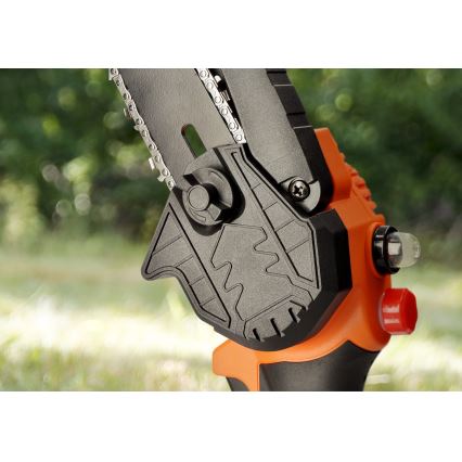 Motosierra de mano a batería 21V