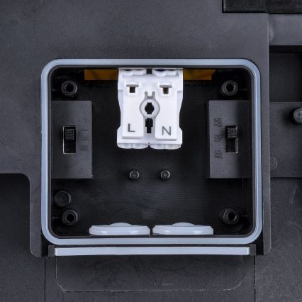 Plafón LED de exterior regulable LED/36W/40W/44W/230V 3000/4000/6500K IP65 negro