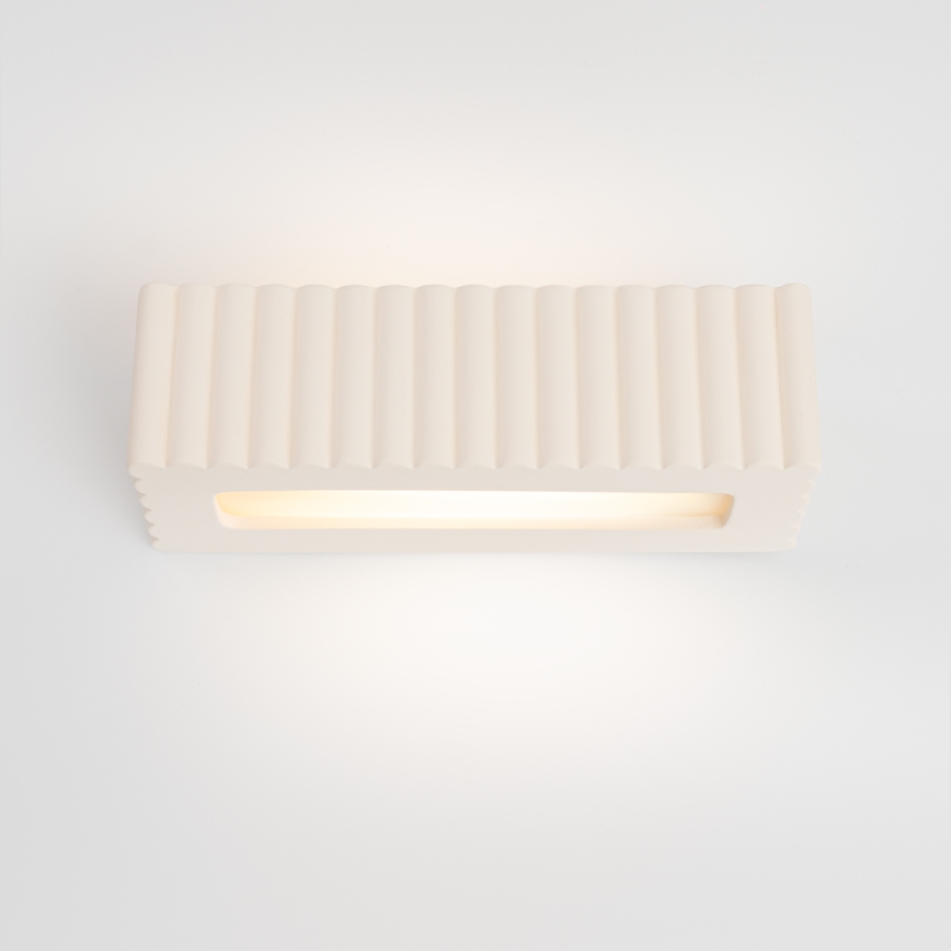 Aplique de pared RIGATA 1xE27/15W/230V cerámica/blanco