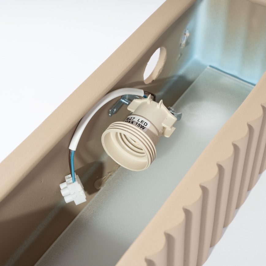 Aplique de pared RIGATA 1xE27/15W/230V cerámica/taupe