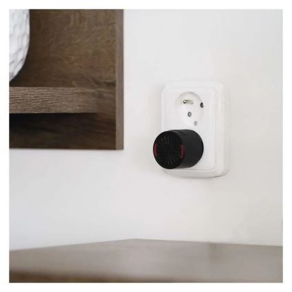 Timbre inalámbrico para enchufe 230V + 1xCR2032 negro