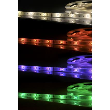 Tira LED RGB regulable Wi-Fi + función musical LED/16W/230V 5 m Tuya