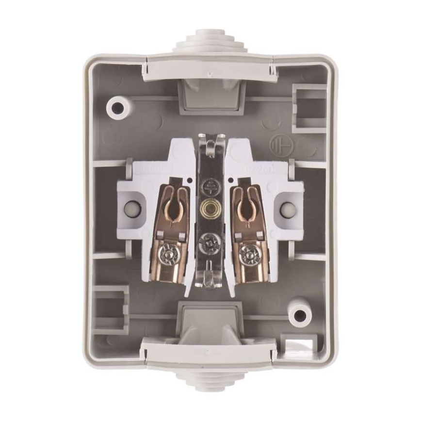 Toma exterior SCHUKO 250V/16A IP44