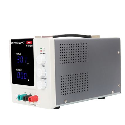 Uni-T UTP1305 - Fuente de alimentación de laboratorio UTP1305 0-32V/0-5A